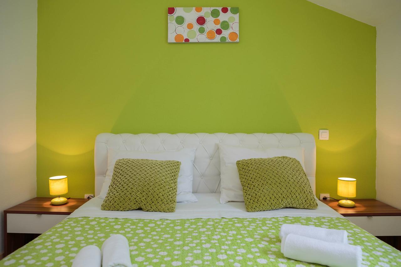 Pavao Apartments ヴルボスカ エクステリア 写真